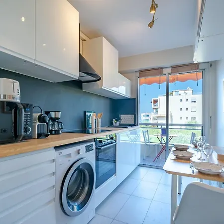 Superbe 2 Pieces Clim Et Parking Ницца