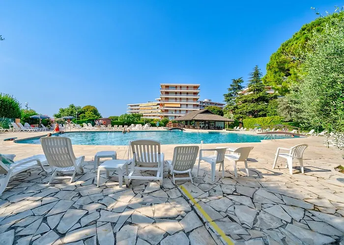 アパート Superbe 2 Pieces Clim Et Parking ニース