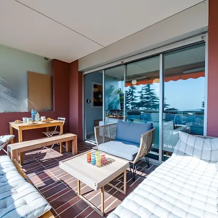 Appartement Superbe 2 Pieces Clim Et Parking Nice