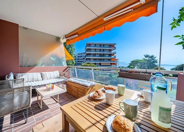 Superbe 2 Pieces Clim Et Parking Apartment