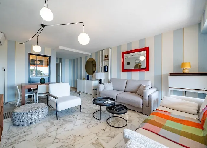 Superbe 2 Pieces Clim Et Parking نيس